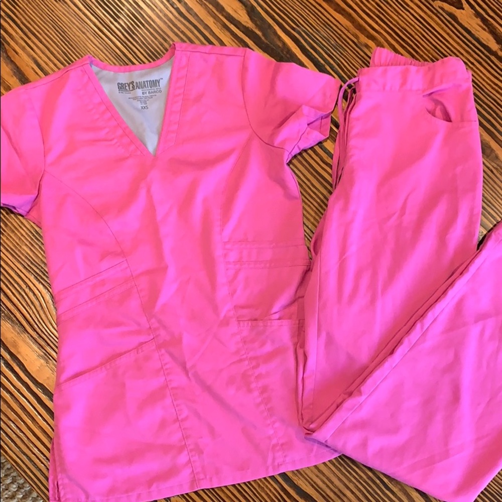 Grey’s Anatomy scrubs